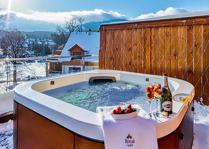 Royal Prestige Collection Z Prywatnym Jacuzzi - Stone Hill Z Basenem I Saunami *