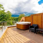 Apartament Royal Prestige Collection Z Prywatnym Jacuzzi - Stone Hill Z Basenem I Saunami