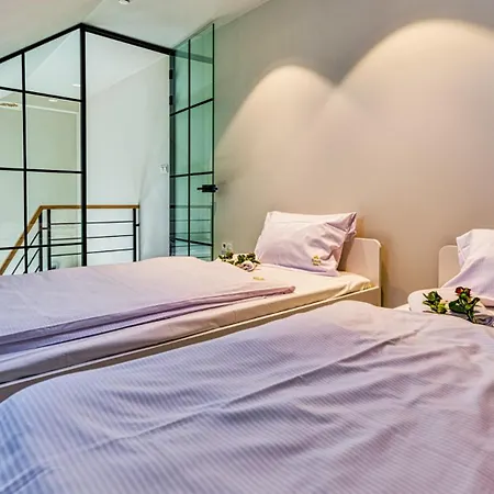 Royal Prestige Collection Z Prywatnym Jacuzzi - Stone Hill Z Basenem I Saunami Apartament *