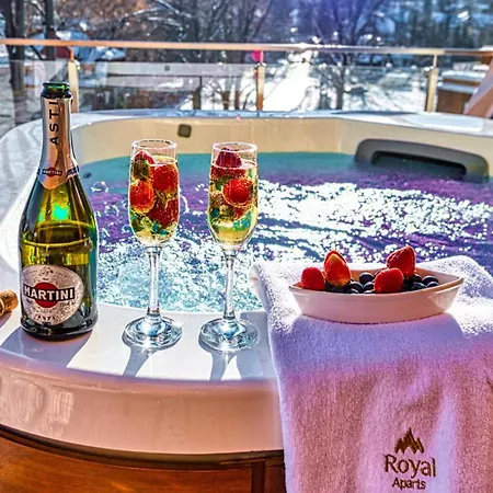 Royal Prestige Collection Z Prywatnym Jacuzzi - Stone Hill Z Basenem I Saunami Lejlighed *